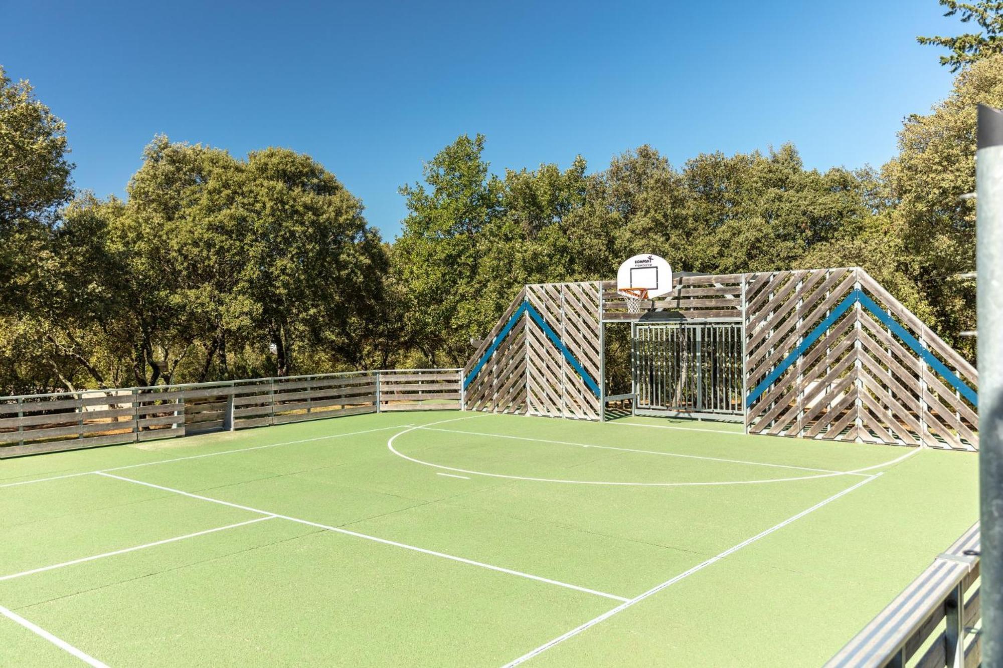 Camping Les Pres Du Roi Sommieres Luaran gambar