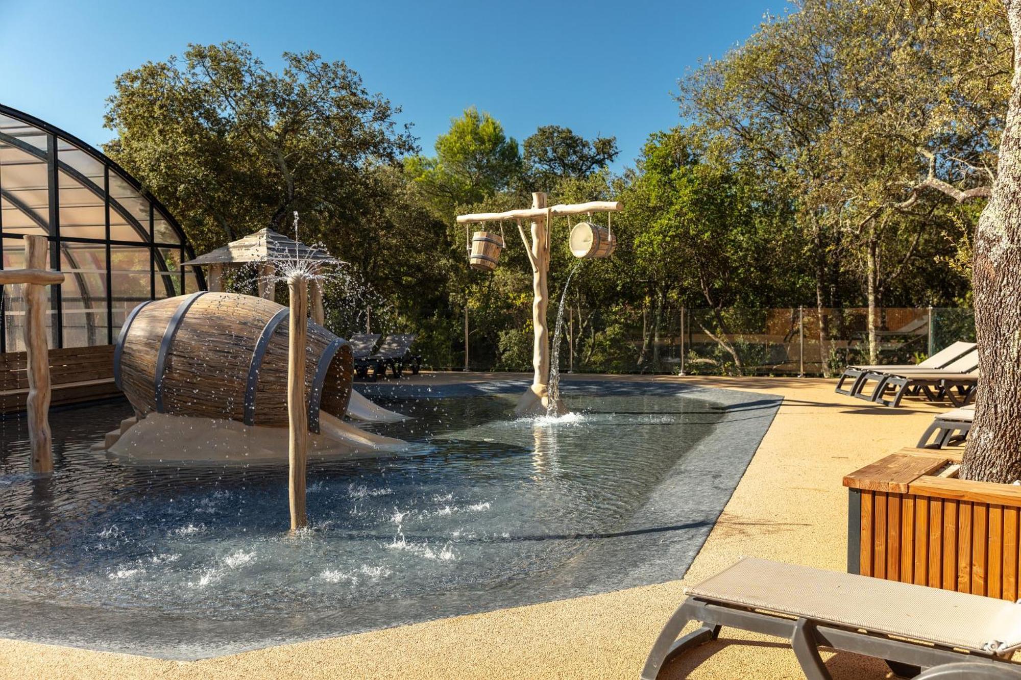 Camping Les Pres Du Roi Sommieres Luaran gambar